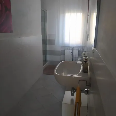 Bell'appartamento Apartment